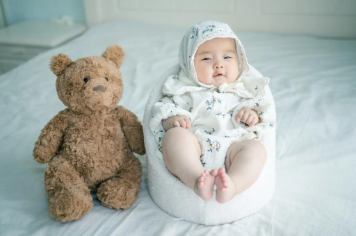 中国香港孕妇肚脐眼凸出来